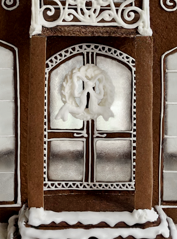 Gingerbread detail – piping and window.